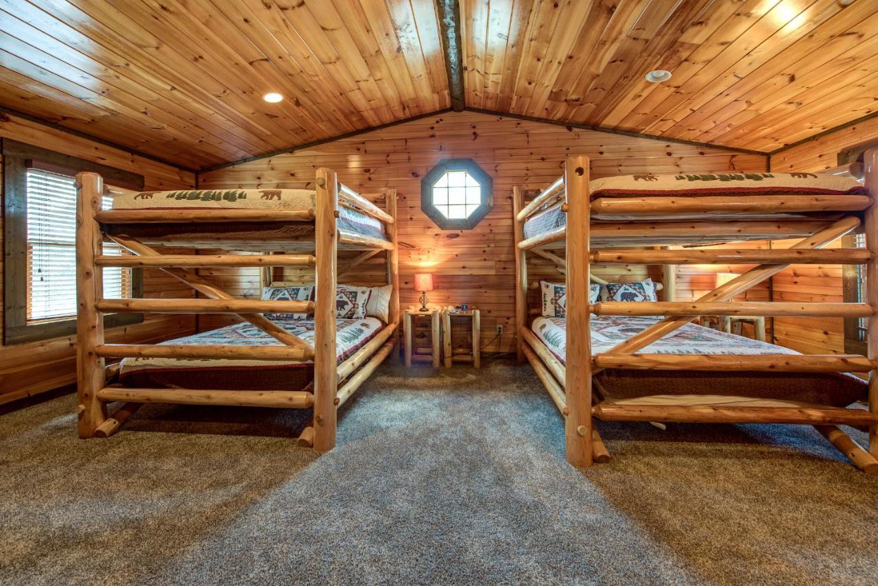 Celebration Lodge Gatlinburg Exterior photo